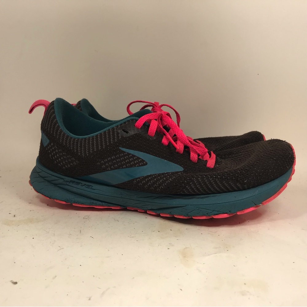 Brooks Revel 5 Sneakers Shoes Athletic Running Training Black Blue Pink Womens 8